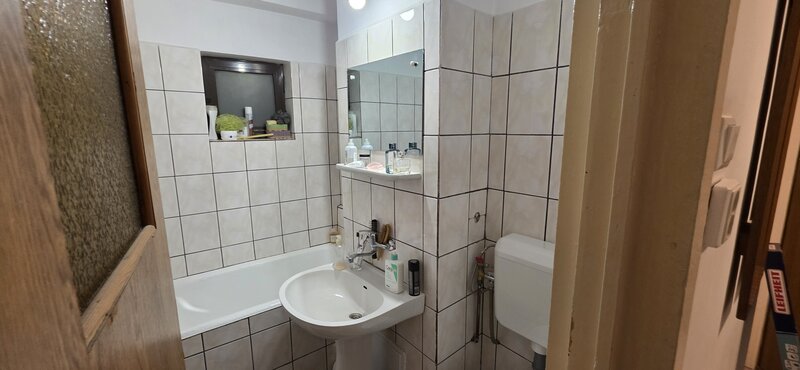 13 Septembrie, Catedrala Mantuirii Neamului